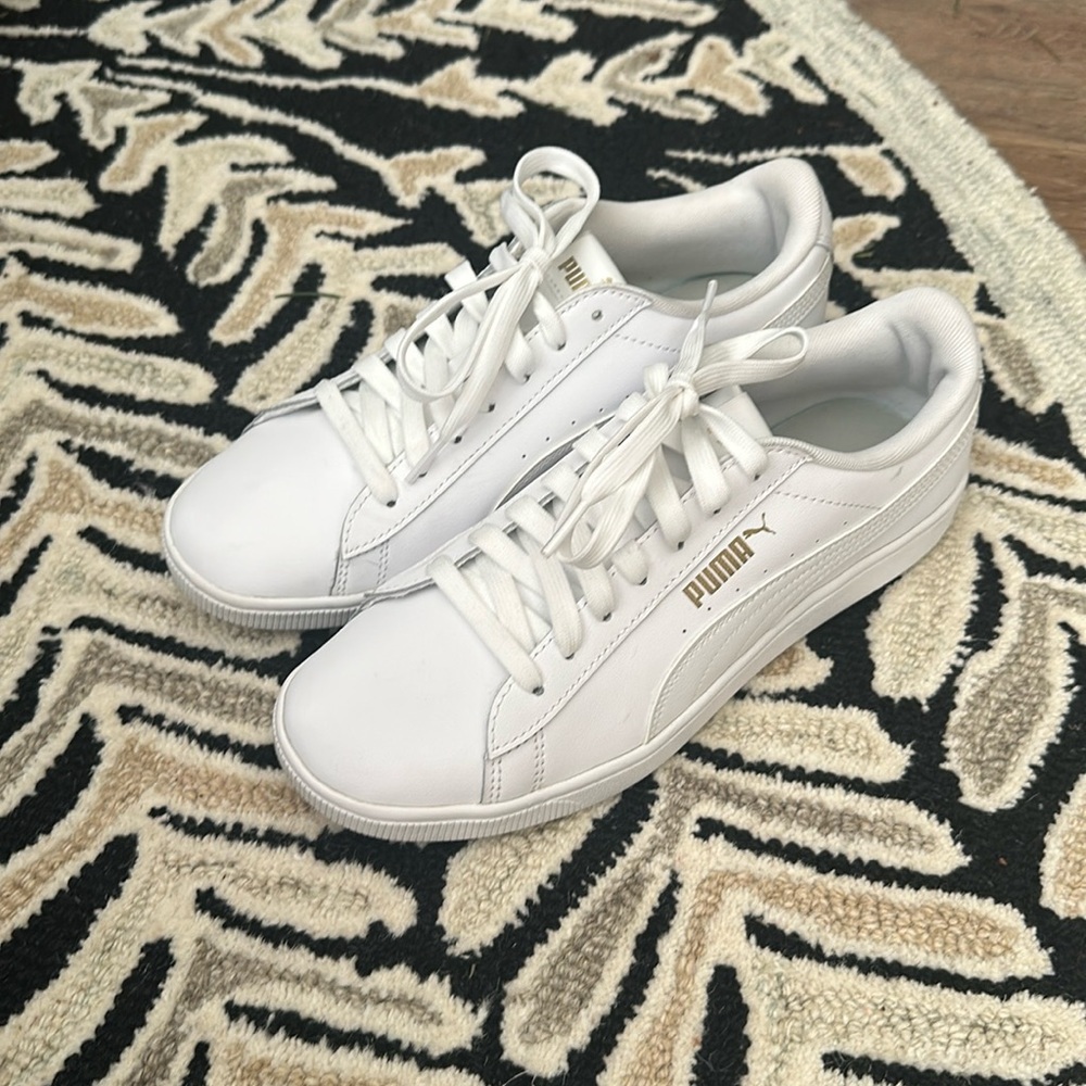 Originalal white on whiter soft foam PUMA SNEAKERS